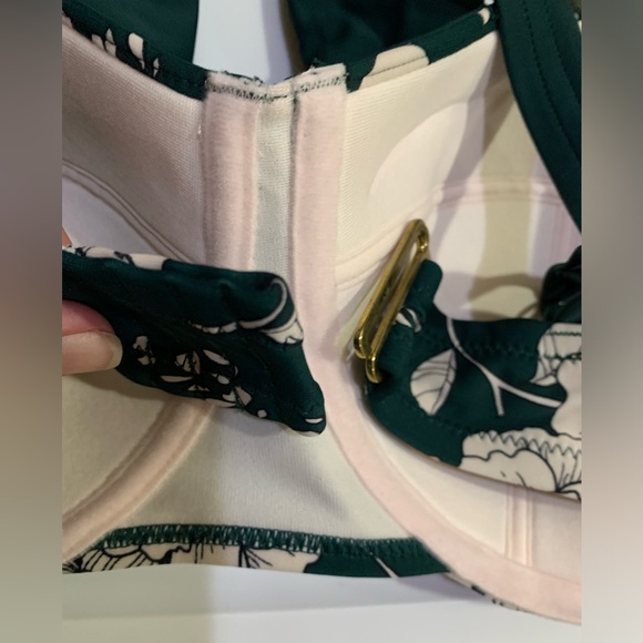 Adore Me Green and White Floral Off Shoulder Bikini Top NWT Size 0X - Picture 6 of 11